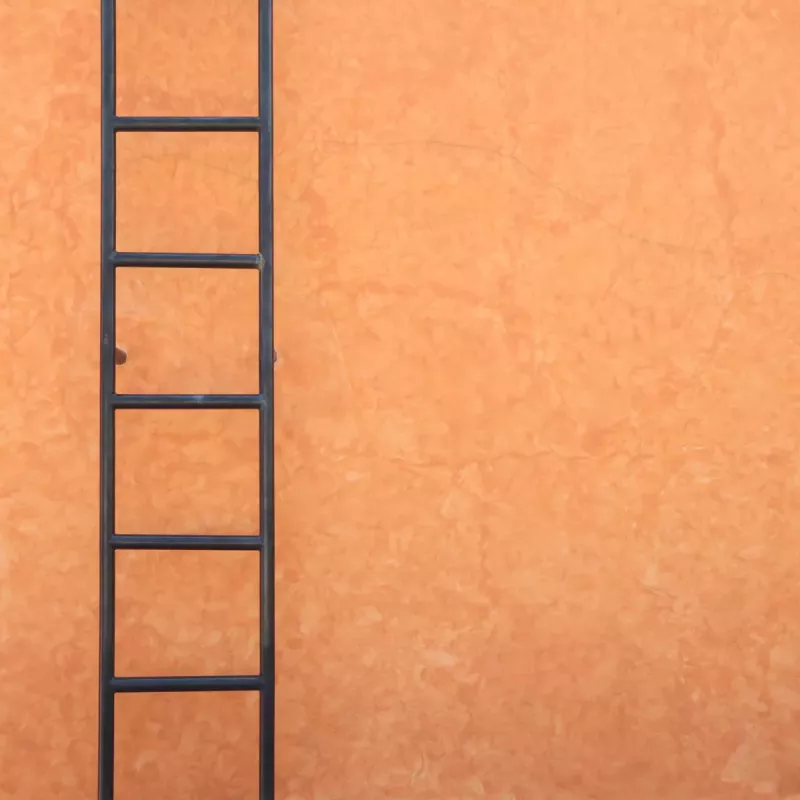 16 Sales Incentives to Keep Your Team Engaged and Motivated
