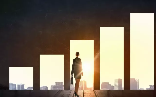 How to Use Sales Compensation to Motivate Middle Performers