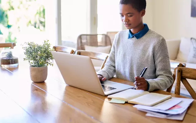 What is Incentive Compensation? Definition and Tips for Sales